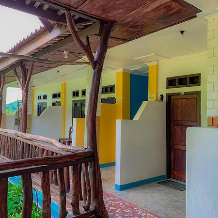 Breeze Hostel Kuta  Exterior photo