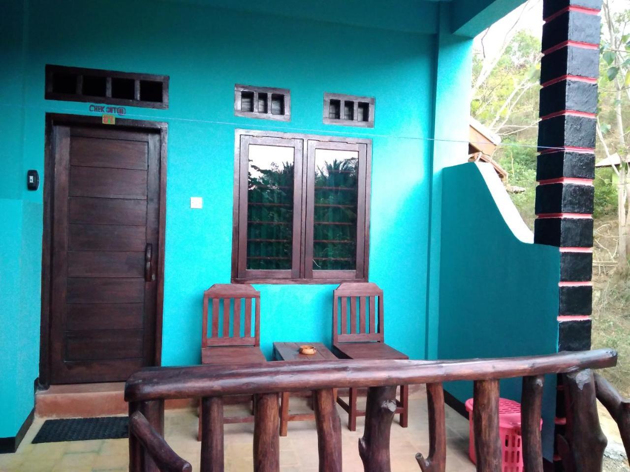 Breeze Hostel Kuta  Exterior photo
