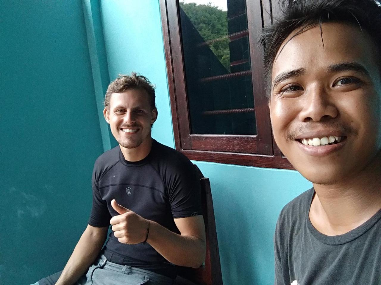 Breeze Hostel Kuta  Exterior photo