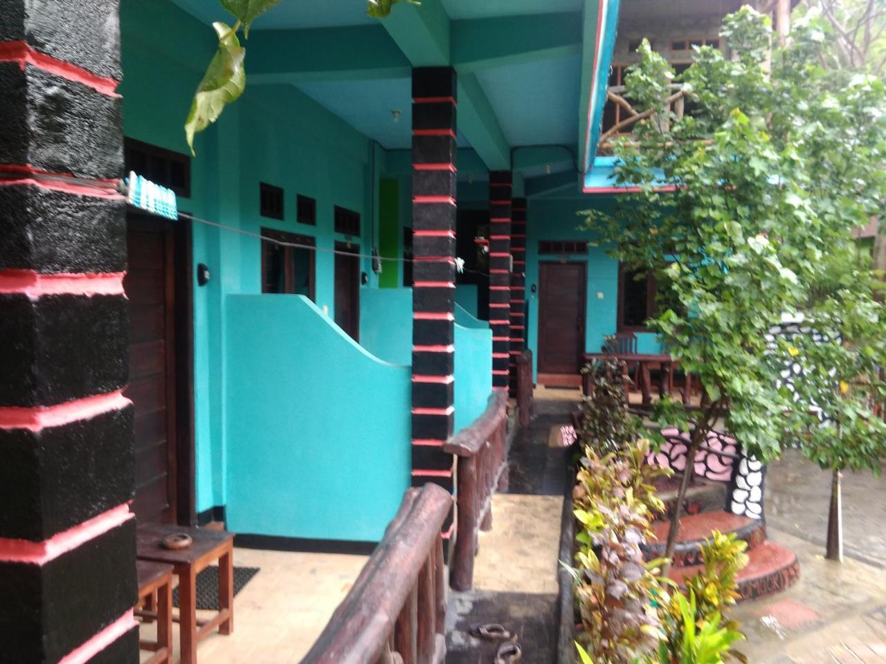Breeze Hostel Kuta  Exterior photo